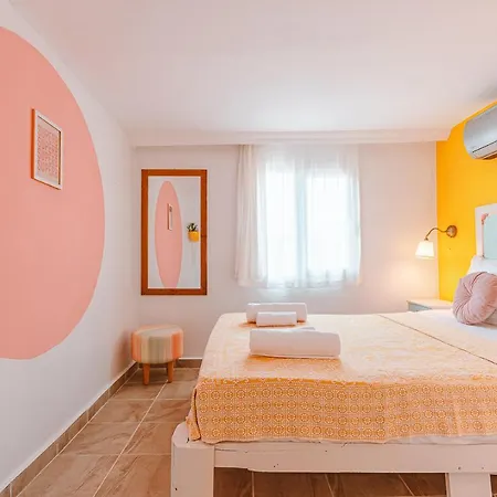 Kuytu Terrace 5* 卡斯