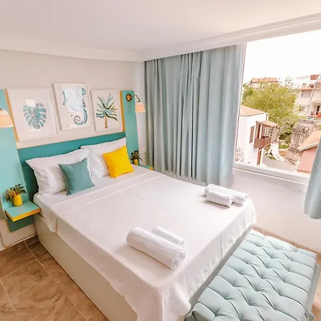 Kuytu Terrace 5* Каш